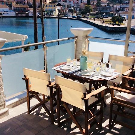 Alekas Harbour House Villa Kassiopi Buitenkant foto
